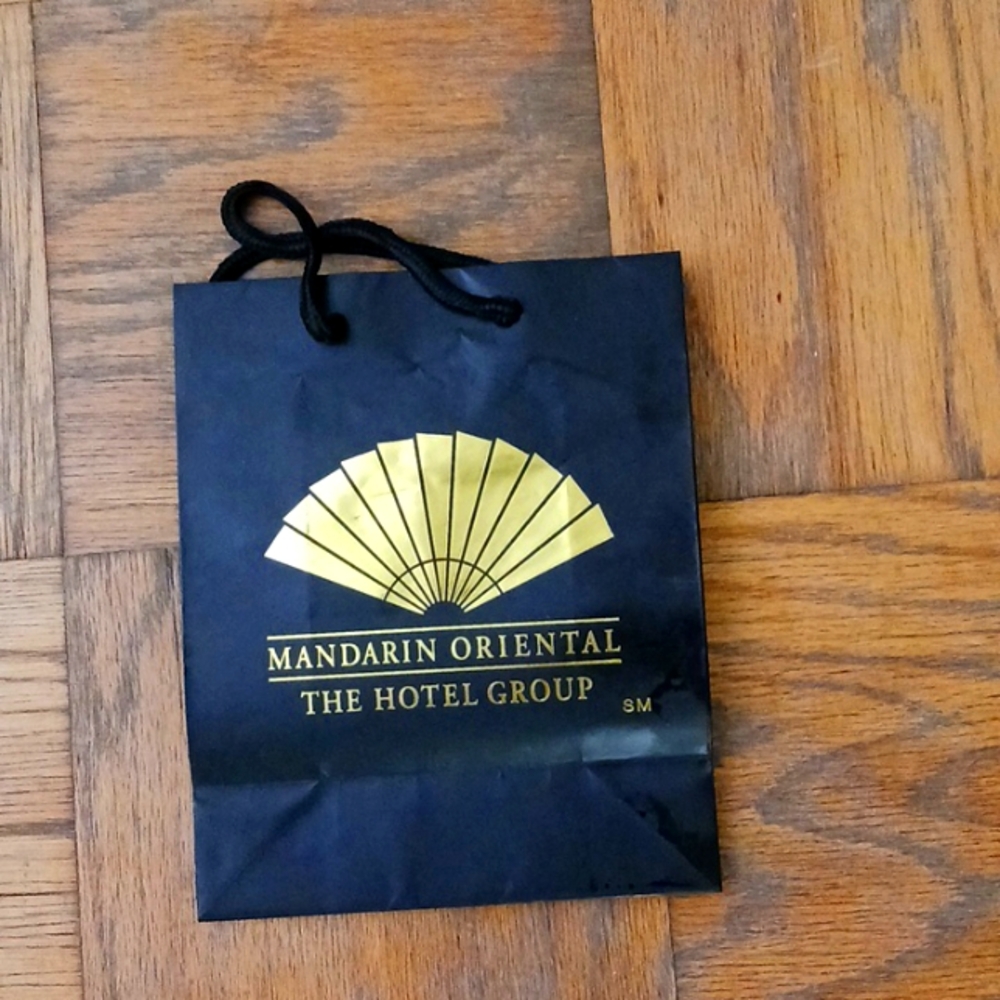 Mandarin Oriental small shopping bag